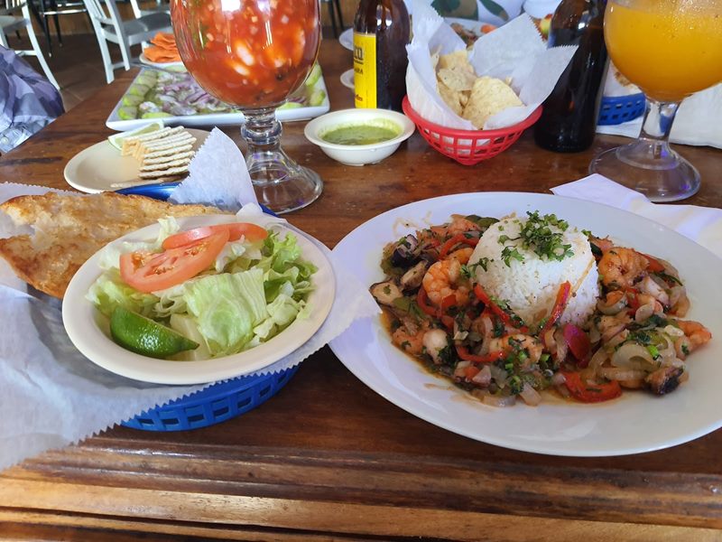 El Sinaloense Restaurant food